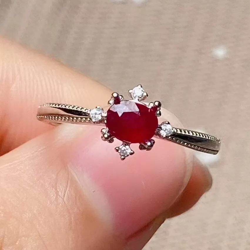 0.4ct 4mm*5mm Natural Ruby Silver Ring