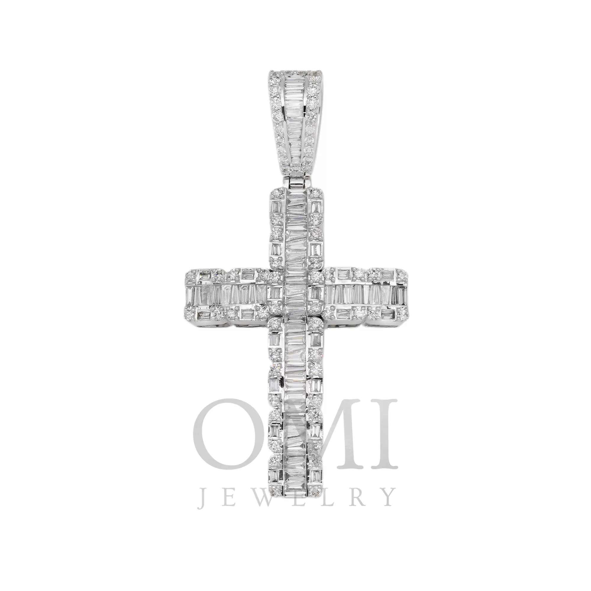 10K GOLD BAGUETTE AND ROUND DIAMOND CROSS PENDANT 2.84 CT