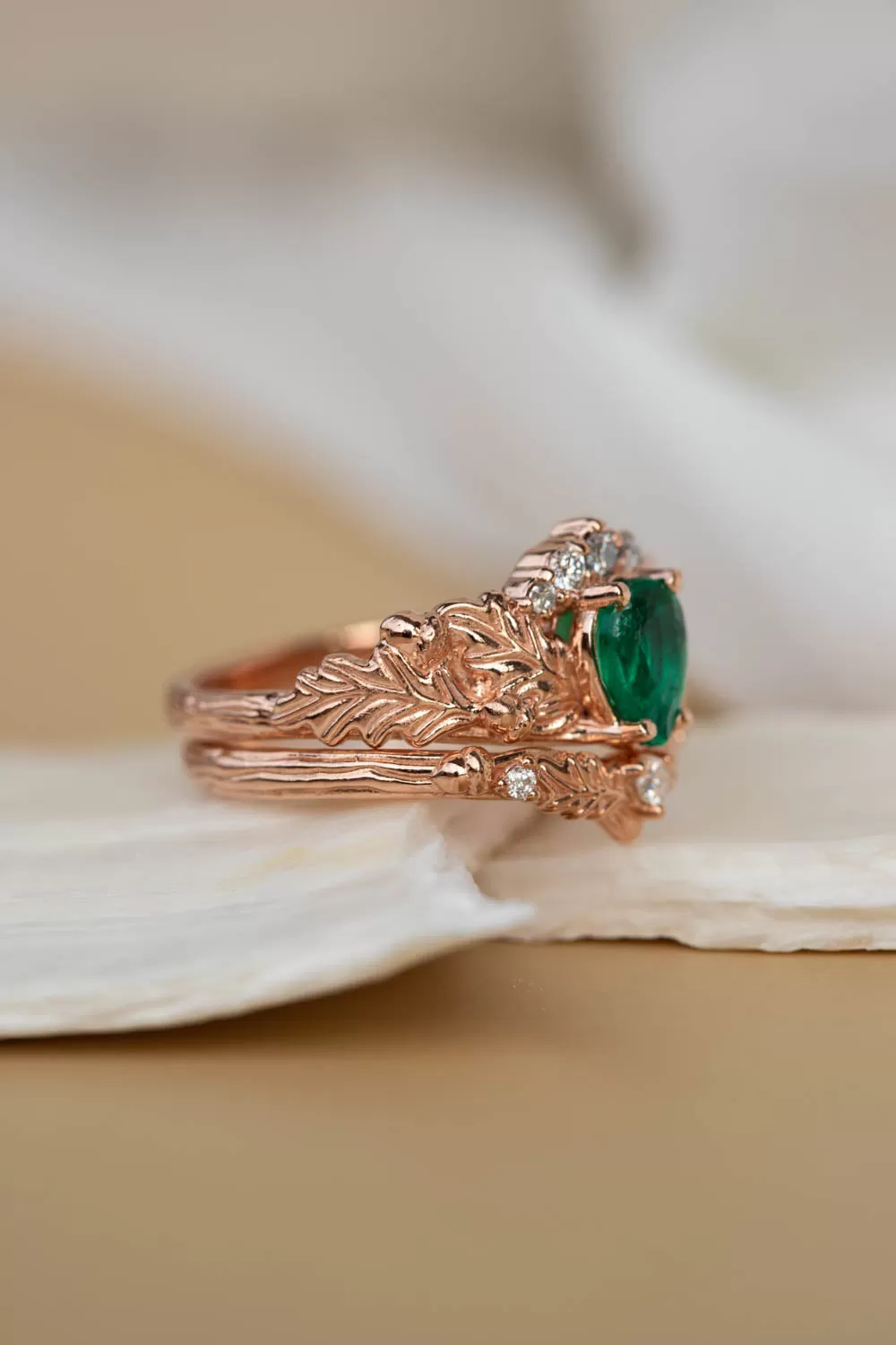 2 installments payment plan: Natural emerald oak leaves bridal ring set / Royal Oak