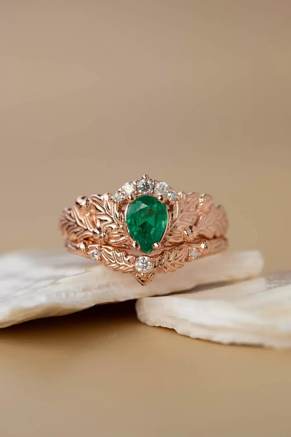 2 installments payment plan: Natural emerald oak leaves bridal ring set / Royal Oak