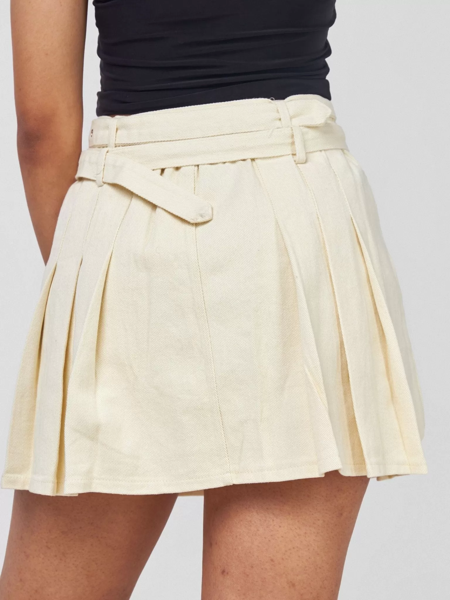 Anika Pleated Double Buckle Miniskirt - Cream