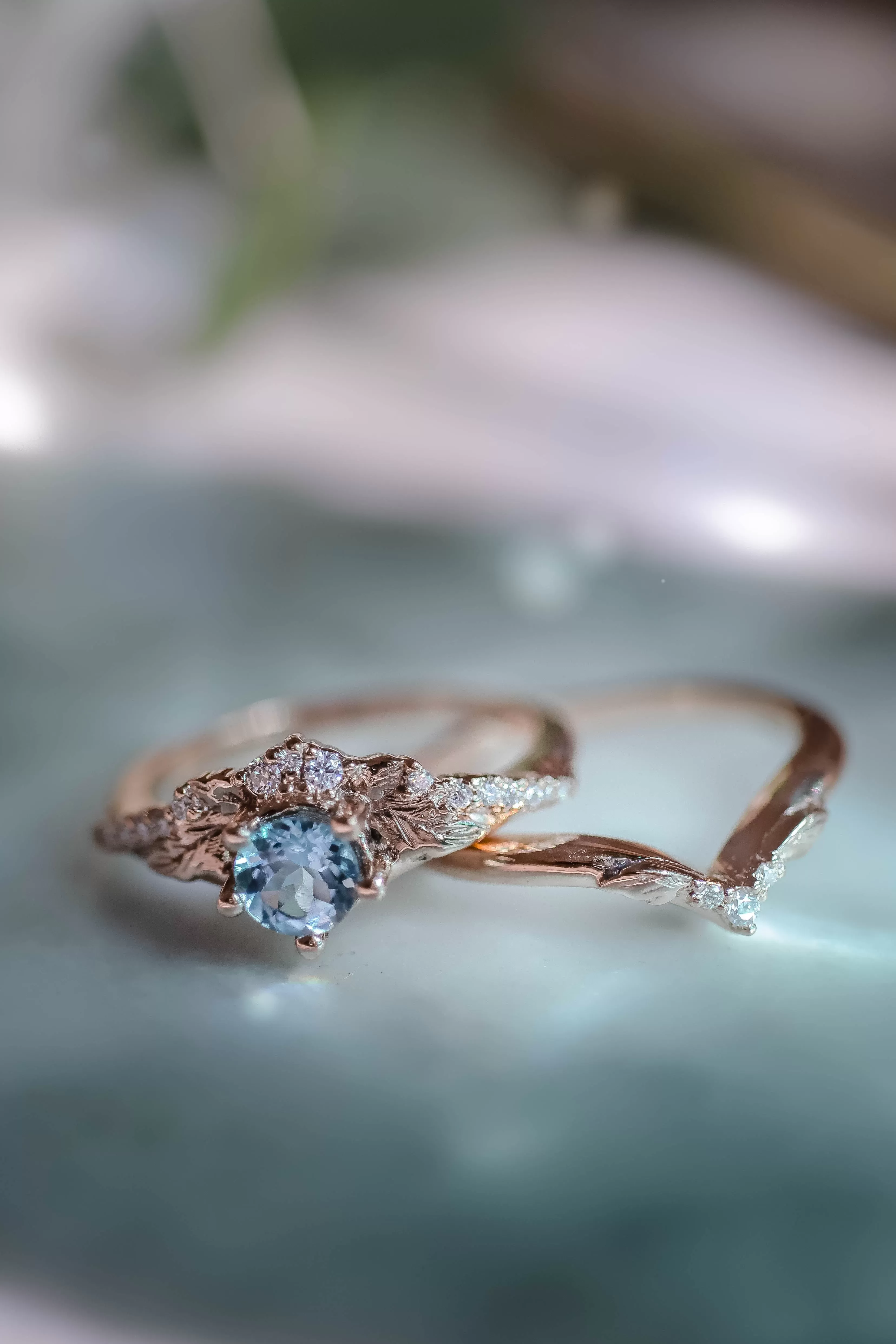 Aquamarine and diamonds engagement ring / Amelia