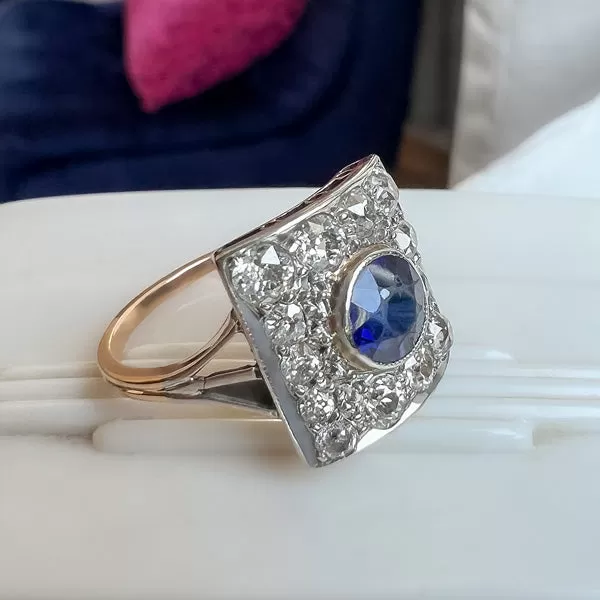 Art Deco Sapphire & Diamond Ring