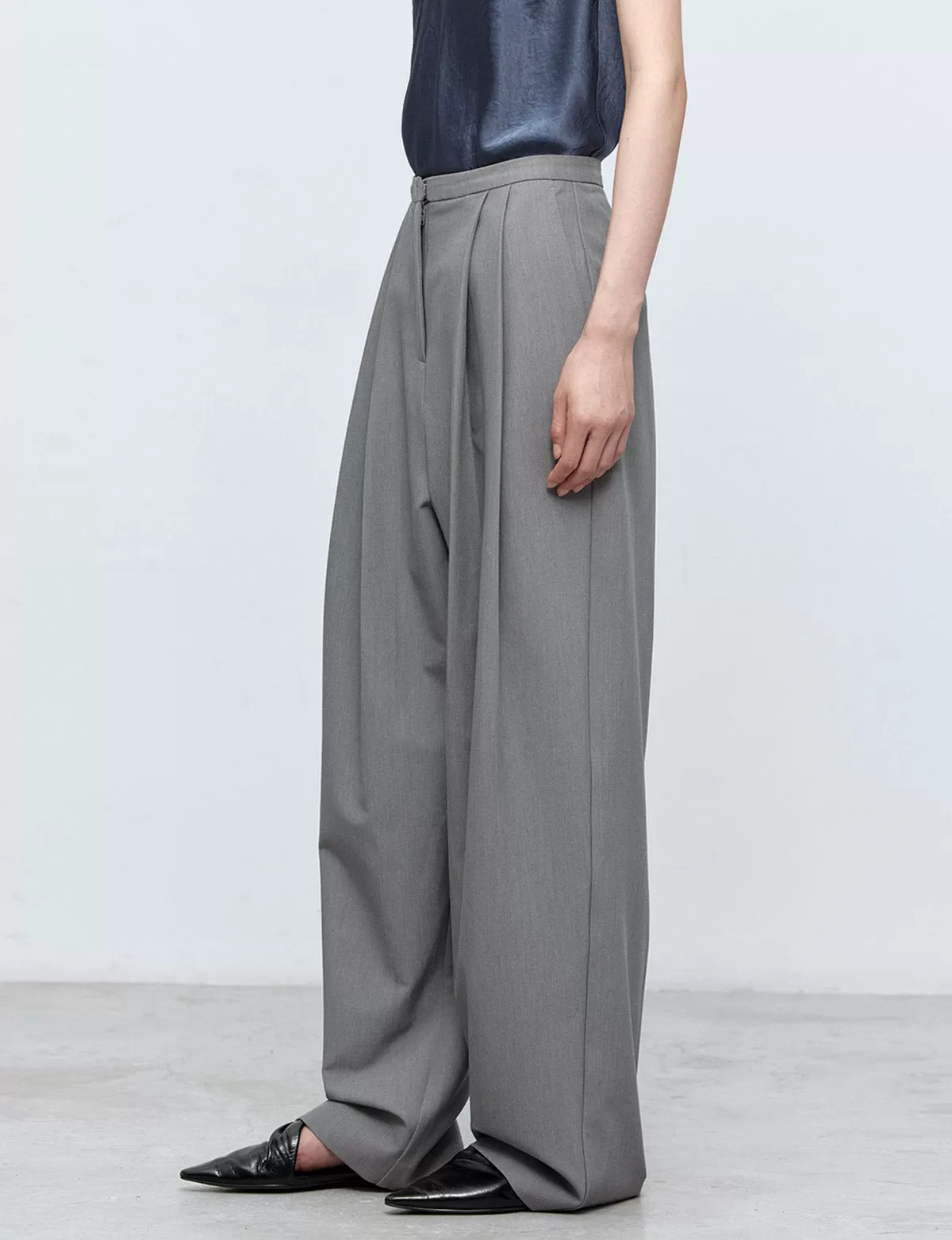 Diane Grey Trousers