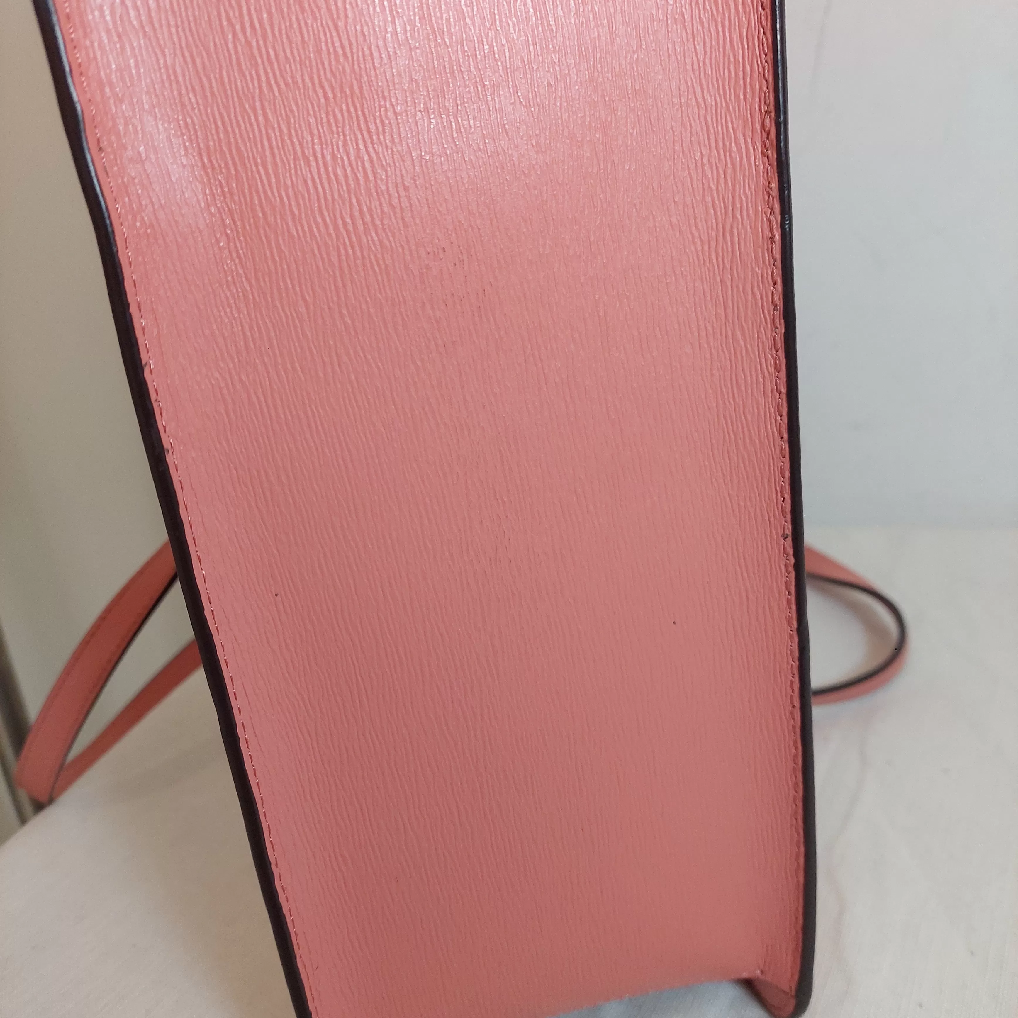 DKNY Pink Leather Large Zip Tote | Pre loved |