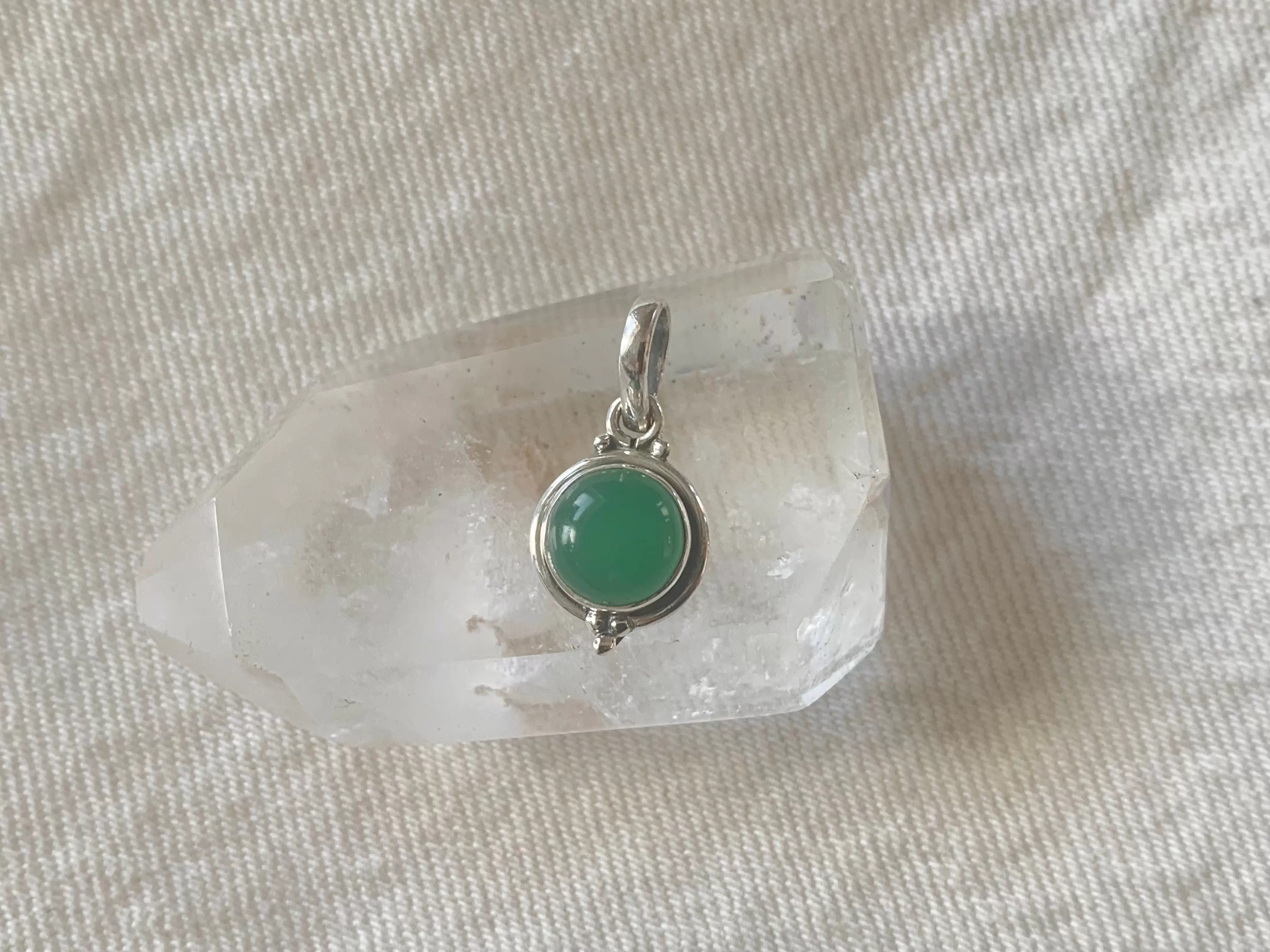 Green Onyx Ari Dot Pendant