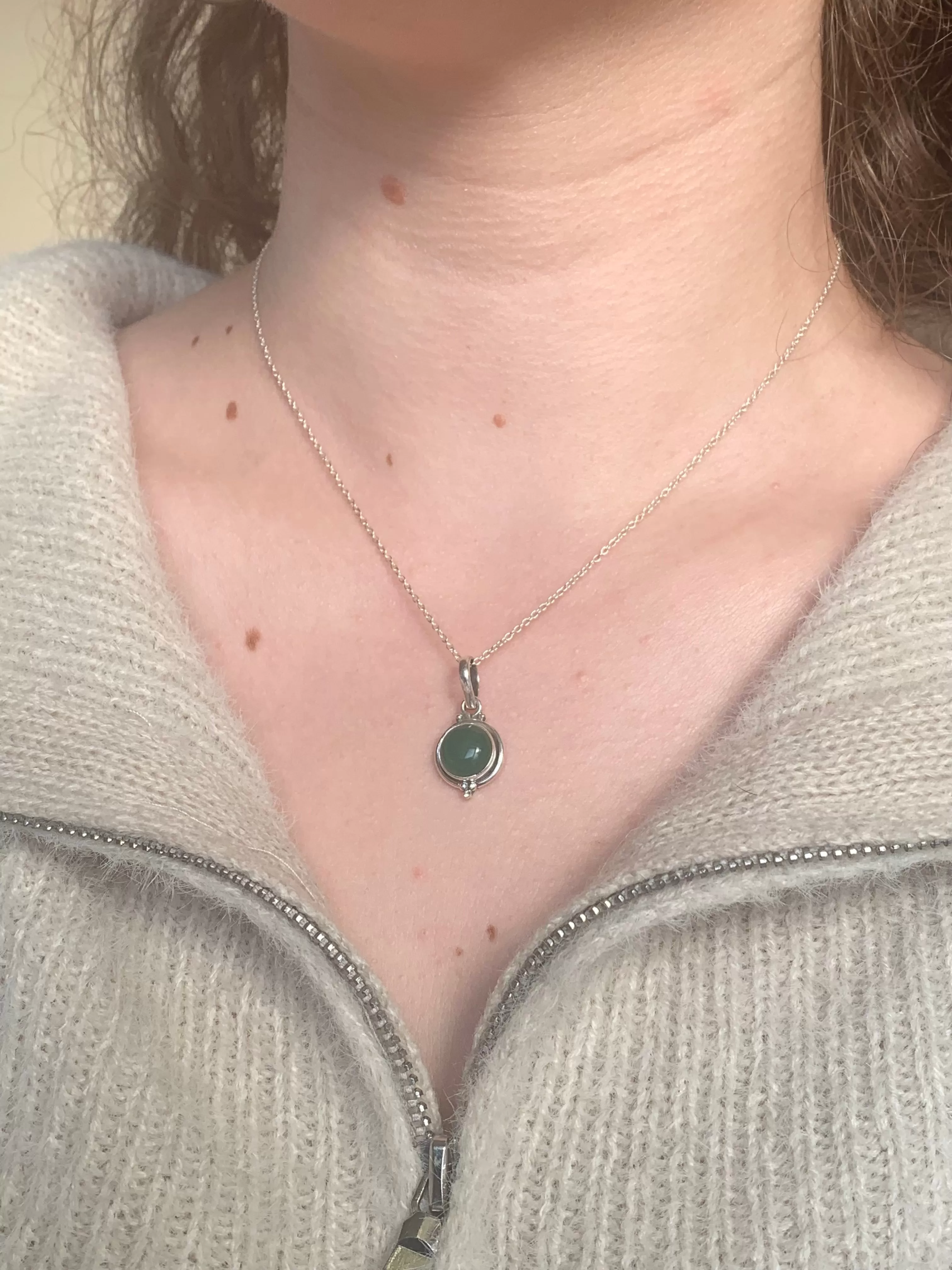 Green Onyx Ari Dot Pendant