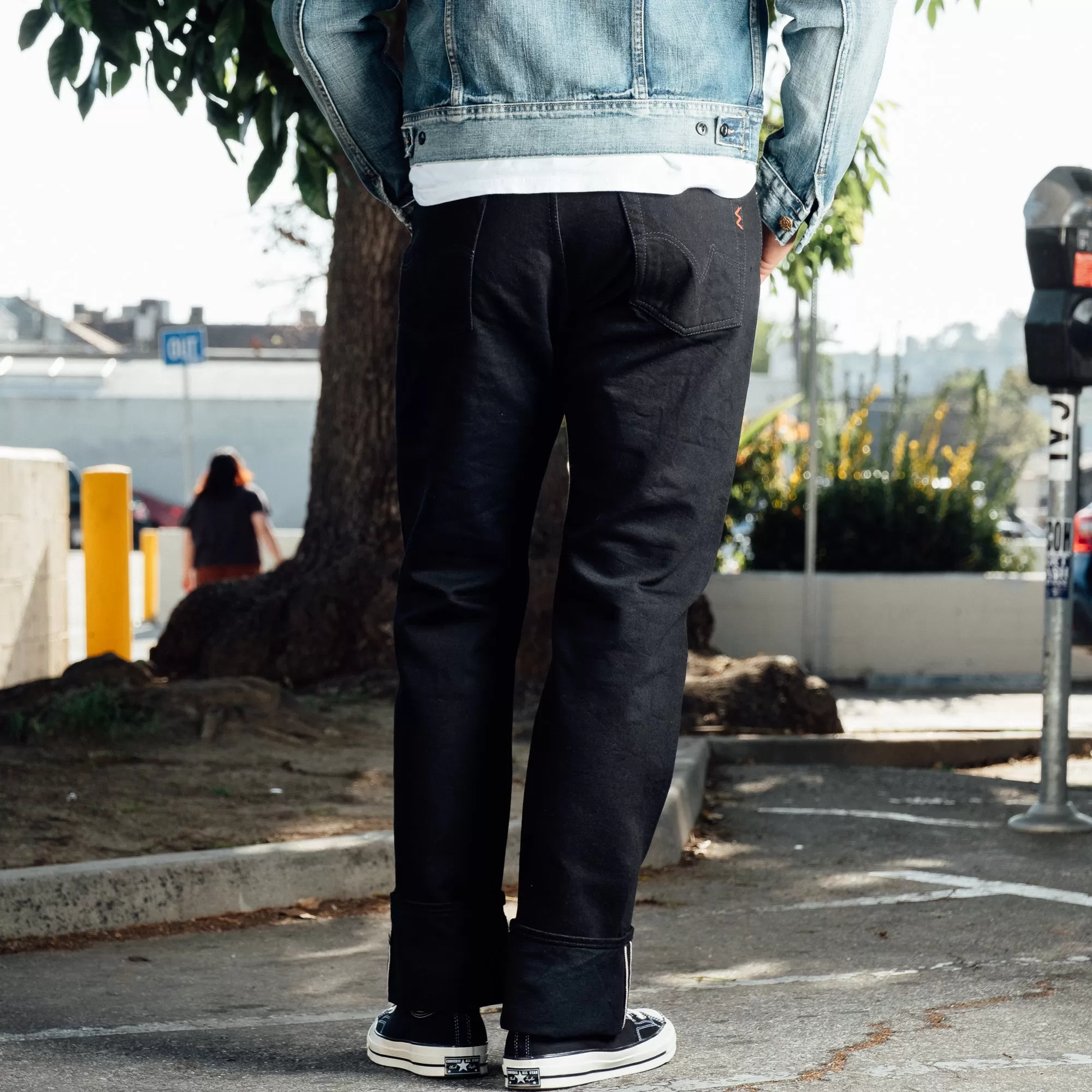 Iron Heart IH-888S-142bb 14oz Selvedge Denim Medium/ High Rise Tapered Cut Jeans Black/ Black