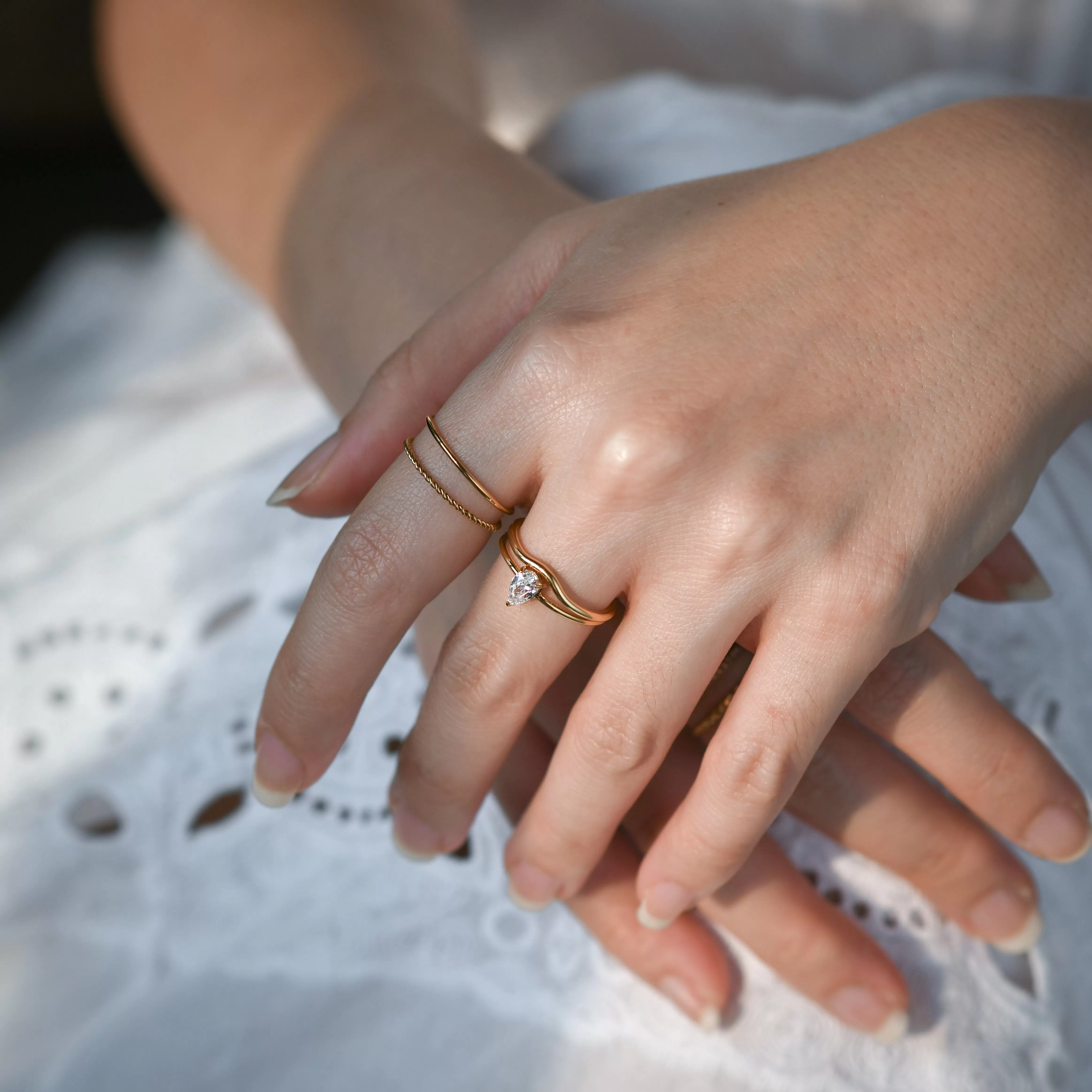 Jackie Curved Ring