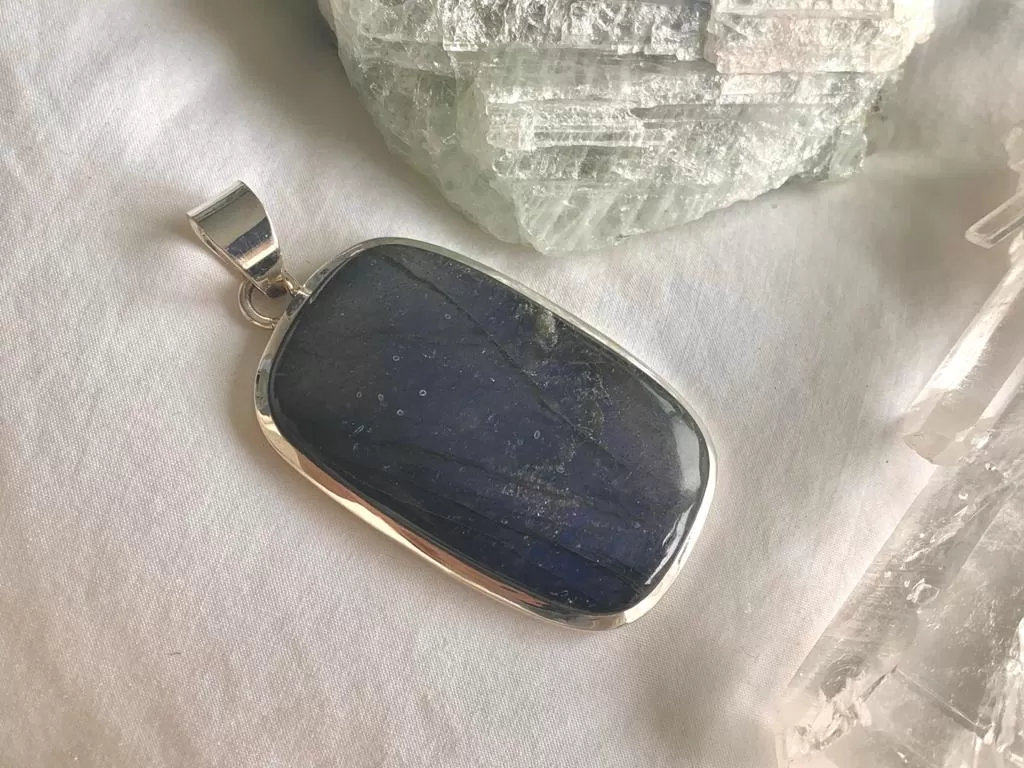 Labradorite Naevia Pendant - XLarge Rectangle