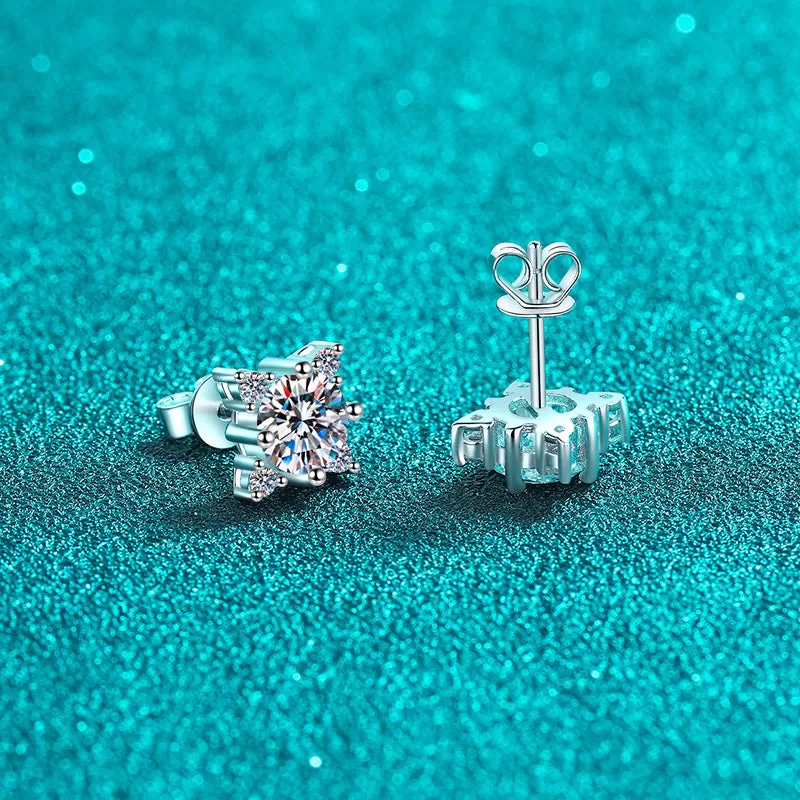 Lucky Clover Moissanite Earrings