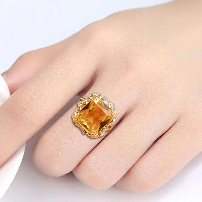 Luxury Charm Square Shaped Citrine Gemstone Ring - 925 Sterling Silver