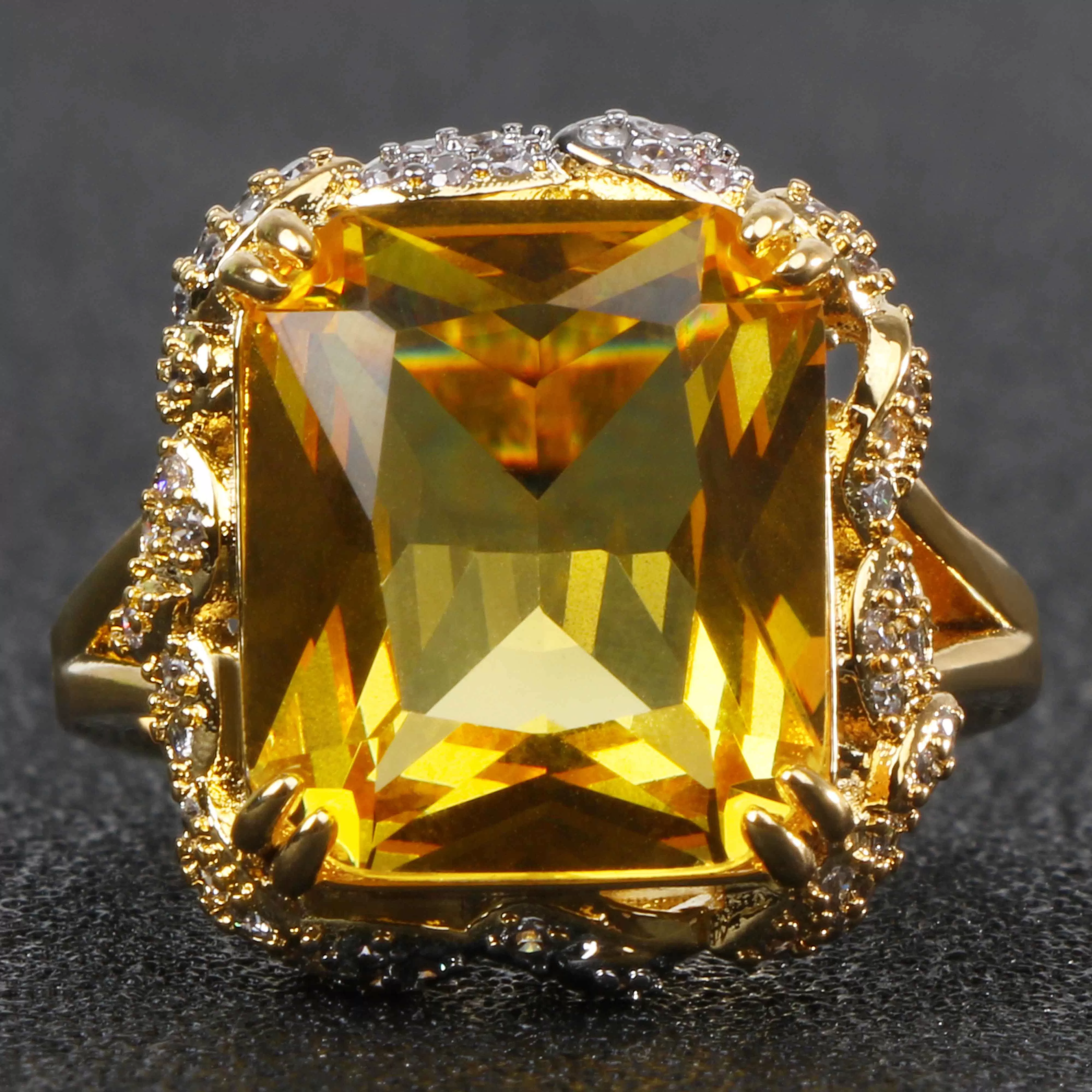 Luxury Charm Square Shaped Citrine Gemstone Ring - 925 Sterling Silver