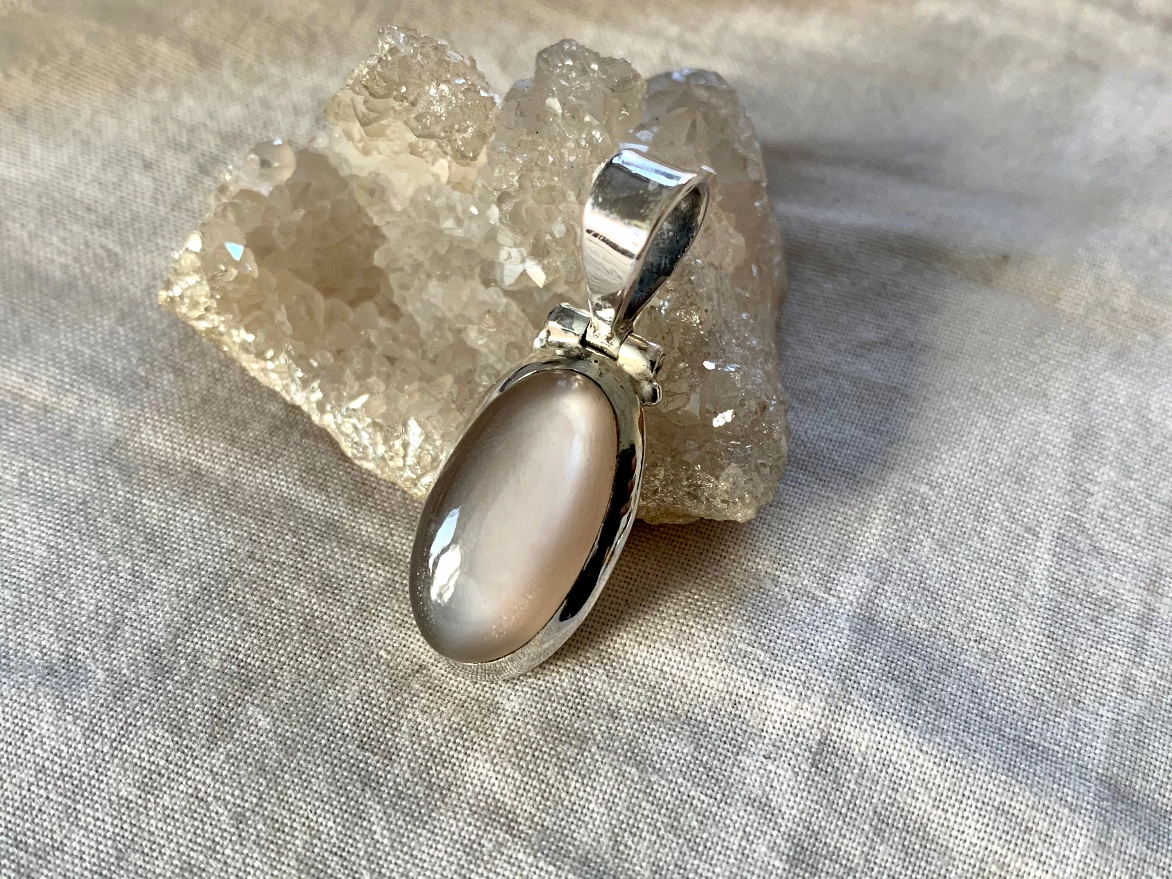 Peach Moonstone Quintia Pendant - Long Oval (One of a kind)