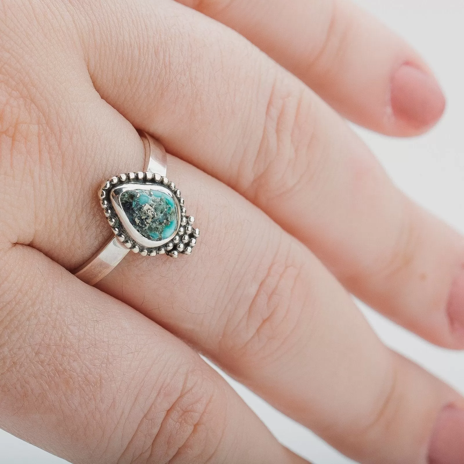 Size 10 White Water Turquoise Gemstone Ring