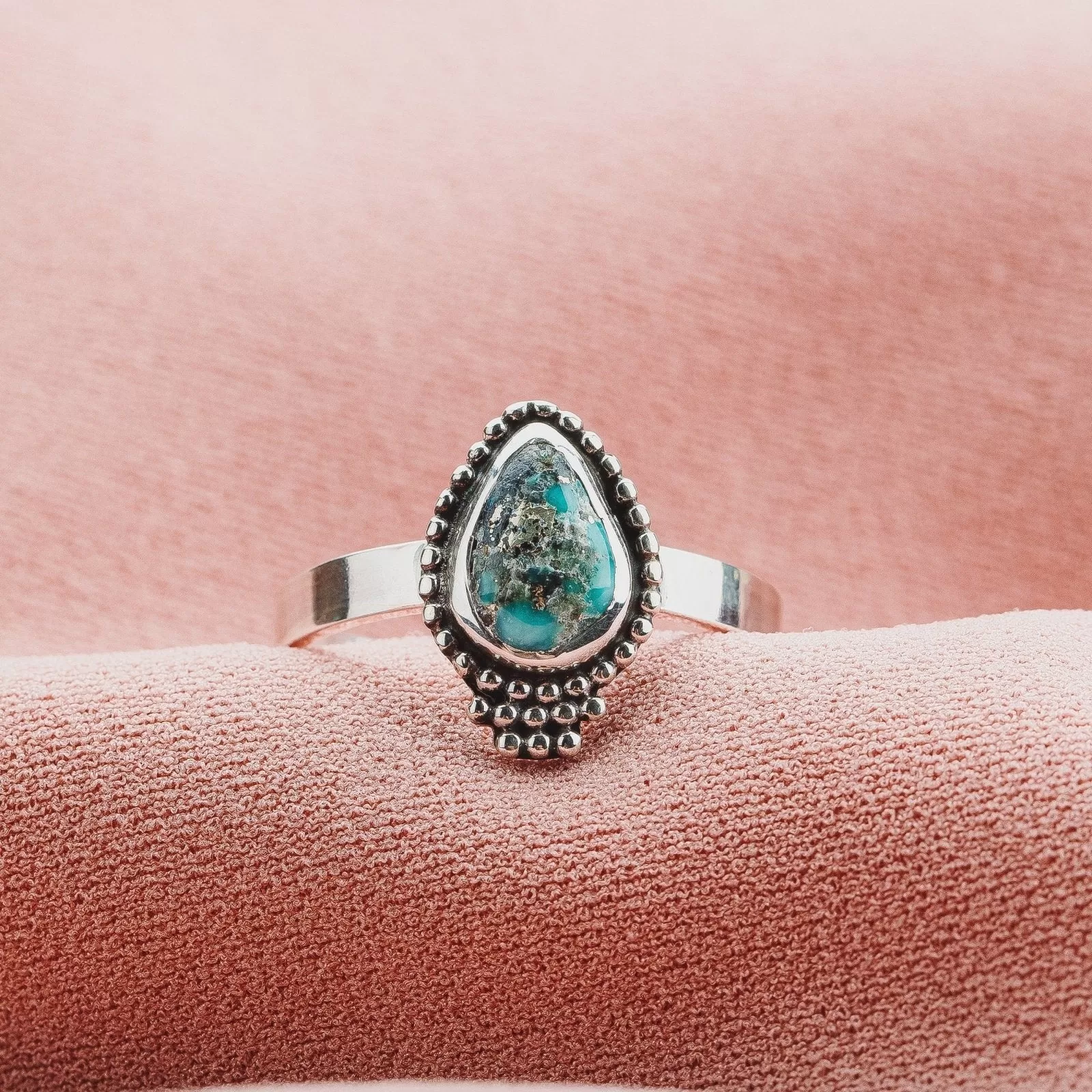 Size 10 White Water Turquoise Gemstone Ring