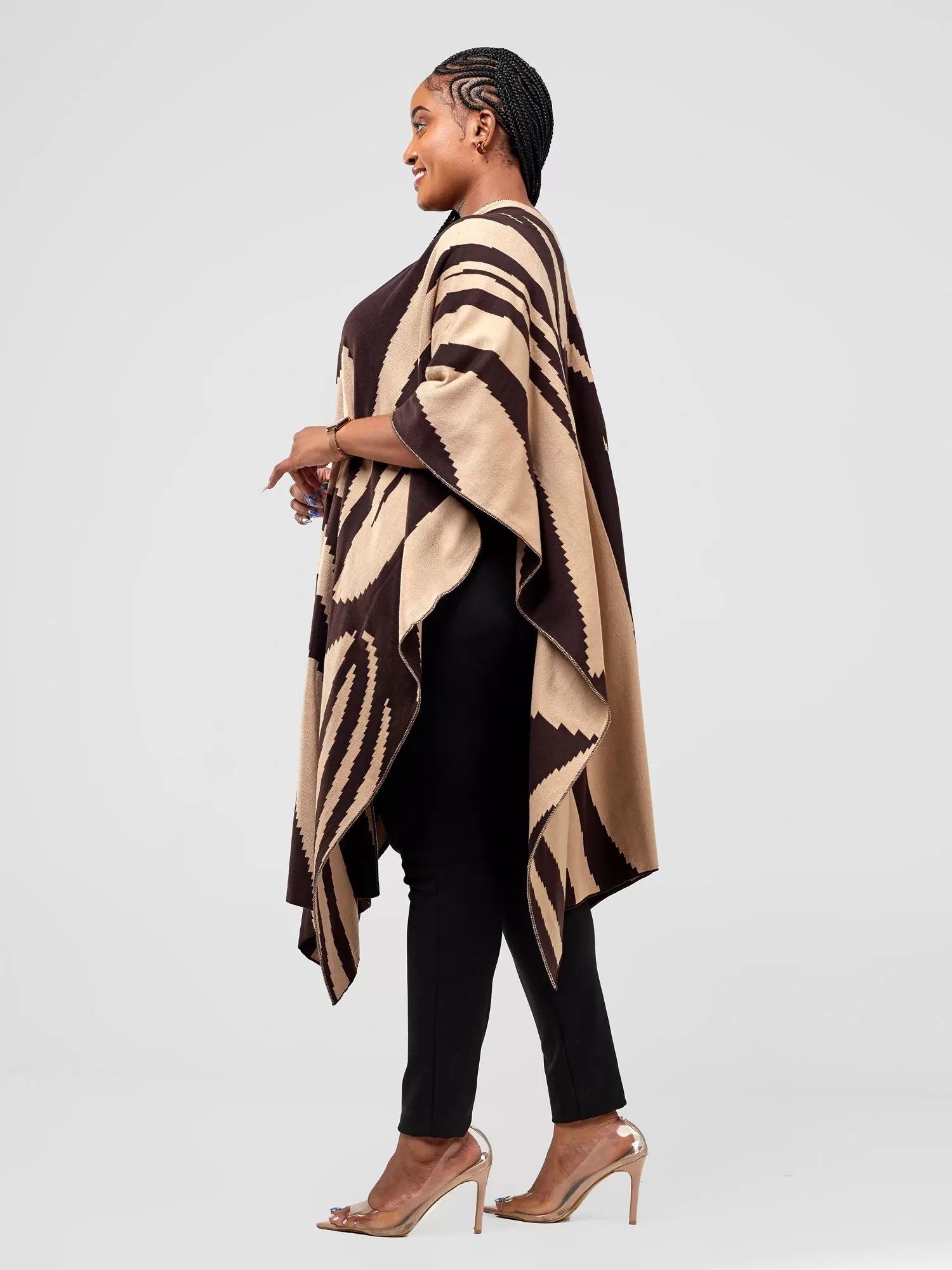 Vivo Reversible Printed Poncho - Dark Chocolate / Taupe Jito Print